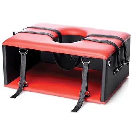 Master Series Queening Chair Master Series
