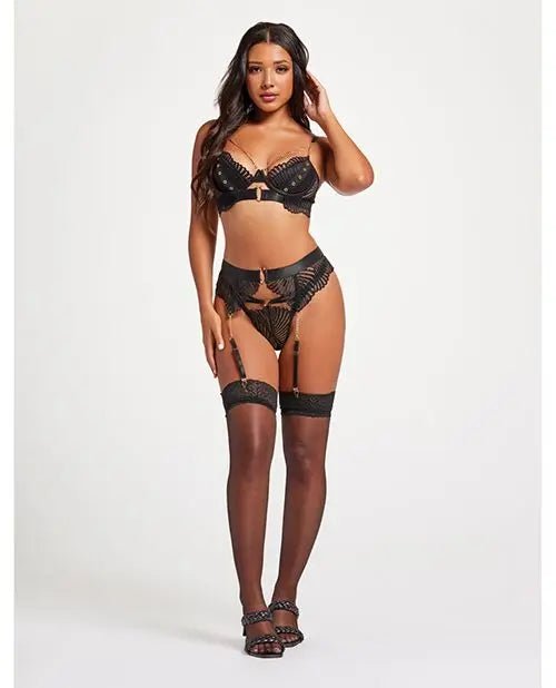 Scalloped Lace Bra with Gold Chain, Garter Belt & Thong Seven till midnight